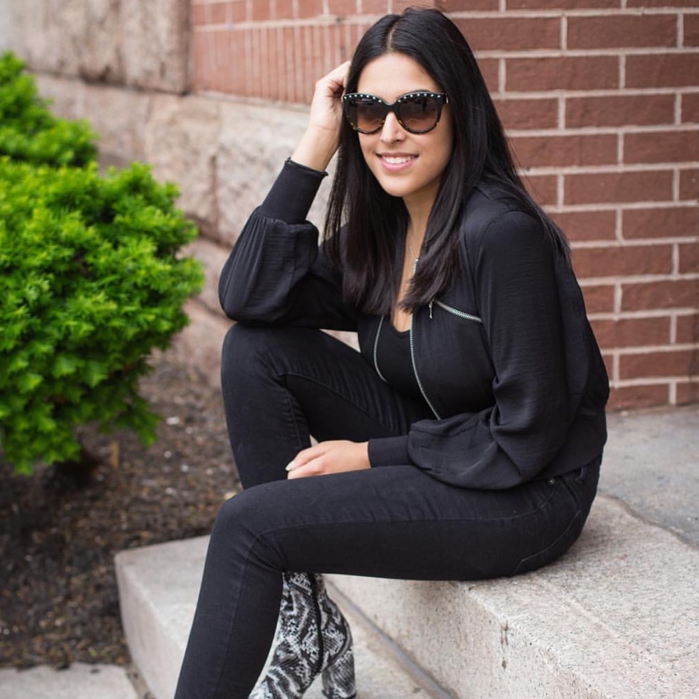 Black zipper bomber jacket NWT
